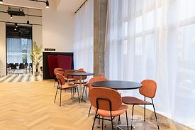 Regus | Canberra 15 Moore Street
